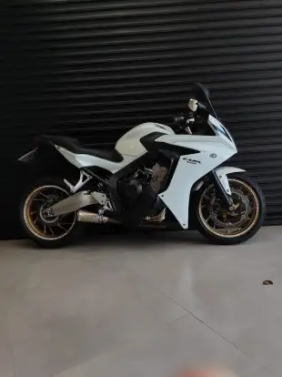 HONDA-CBR 650F-2014