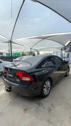 HONDA-CIVIC-2010
