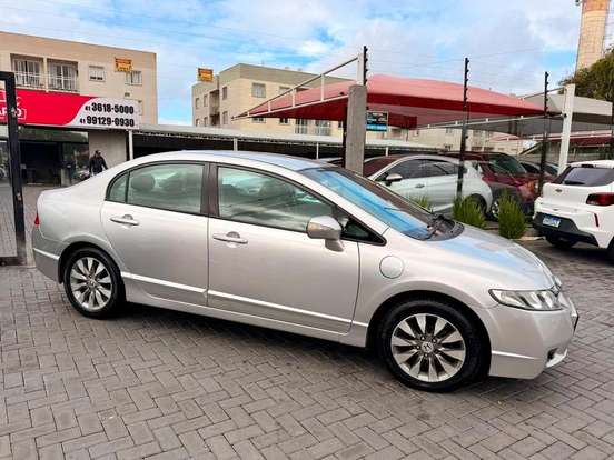 HONDA-CIVIC-1.8 LXL 16V FLEX 4P AUTOMÁTICO HONDA-CIVIC-2011