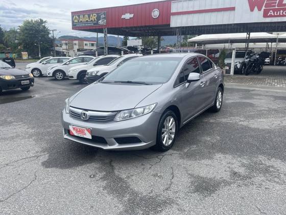 HONDA CIVIC 1.8 LXS 16V FLEX 4P MANUAL