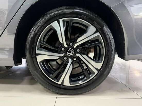HONDA-CIVIC-2018