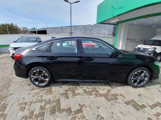 HONDA-CIVIC-2024