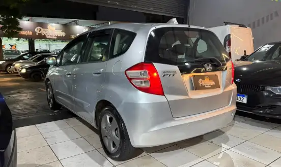 HONDA-FIT-2009