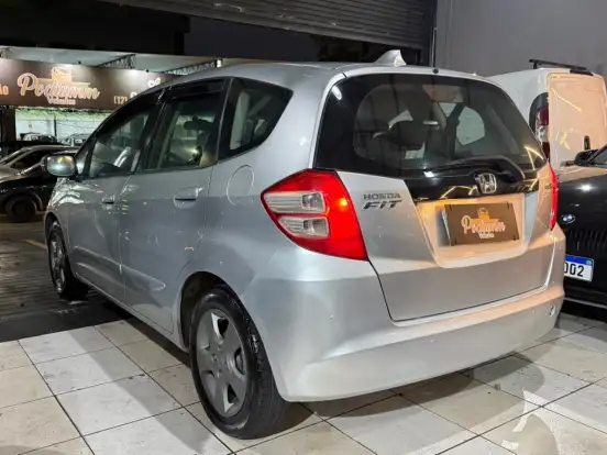 HONDA-FIT-1.4 LX 16V FLEX 4P MANUAL HONDA-FIT-2009