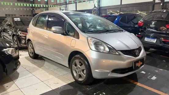 HONDA-FIT-2009