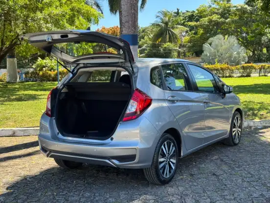 HONDA-FIT-2017