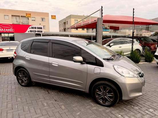 HONDA-FIT-1.4 LX 16V FLEX 4P MANUAL HONDA-FIT-2013