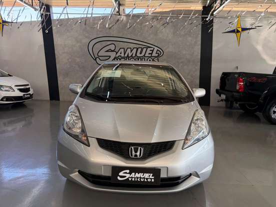 HONDA-FIT-2011