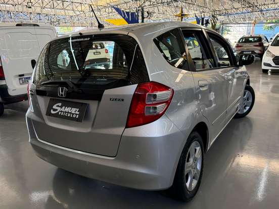 HONDA-FIT-2011