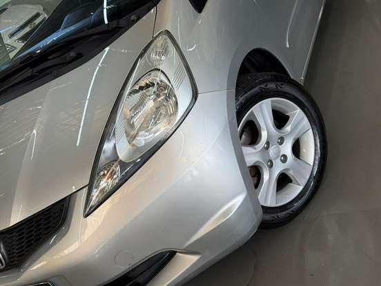 HONDA-FIT-1.4 LX 16V FLEX 4P MANUAL HONDA-FIT-2011
