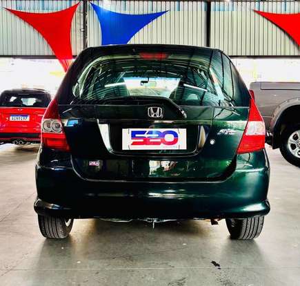 HONDA-FIT-2005