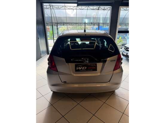 HONDA-FIT-2010