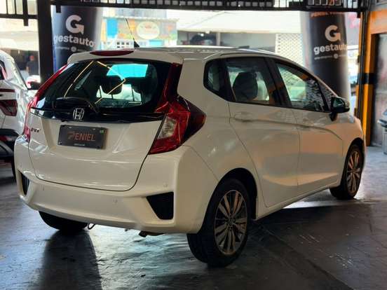 HONDA-FIT-2016