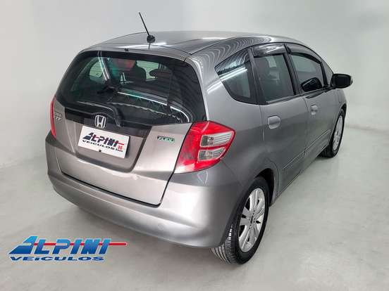 HONDA-FIT-2009