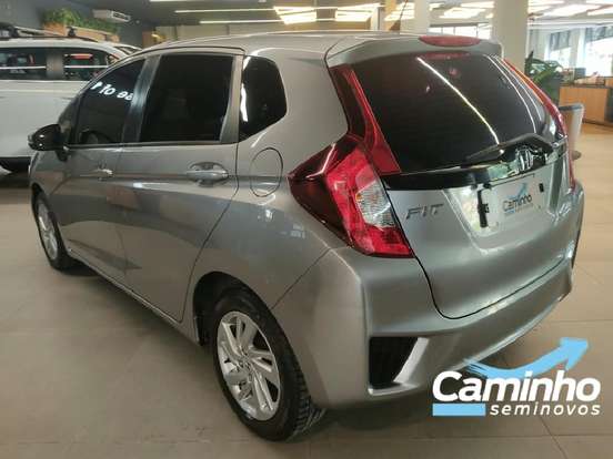 HONDA-FIT-2015