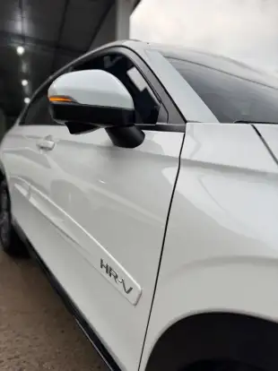 HONDA-HR-V-2023