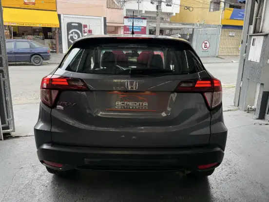 HONDA-HR-V-1.8 16V FLEX TOURING 4P AUTOMÁTICO HONDA-HR-V-2017