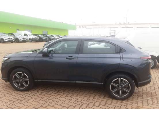HONDA-HR-V-2025