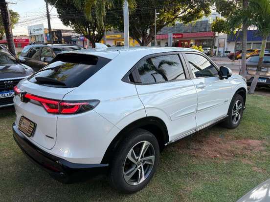 HONDA-HR-V-2024