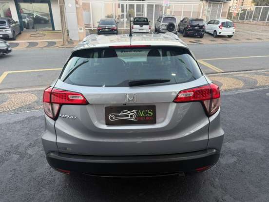 HONDA-HR-V-1.8 16V FLEX EX 4P AUTOMÁTICO HONDA-HR-V-2017