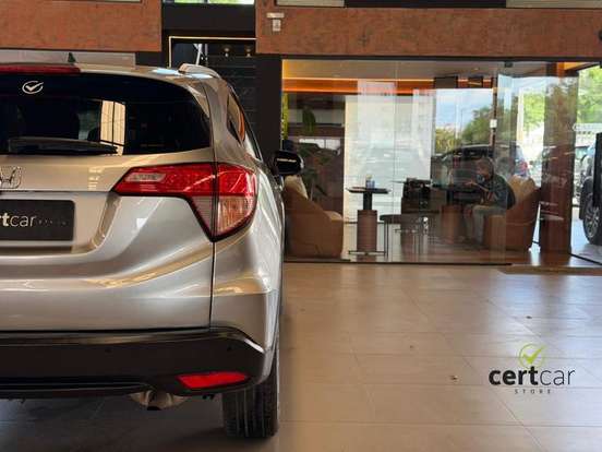 HONDA-HR-V-2015
