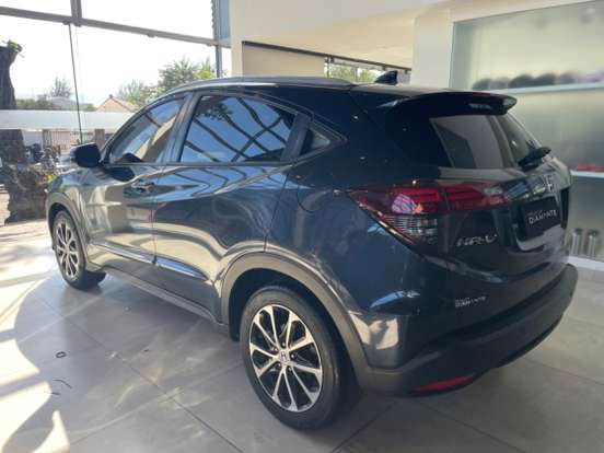 HONDA-HR-V-2021