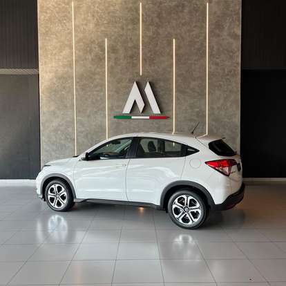 HONDA-HR-V-2016