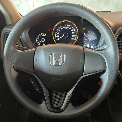 HONDA-HR-V-2016
