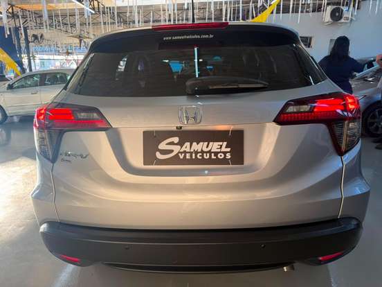 HONDA-HR-V-2019