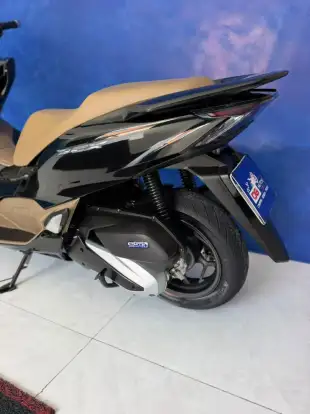 HONDA-PCX 160 DLX-2026