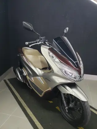 HONDA PCX 
