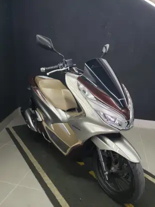 HONDA-PCX-2022
