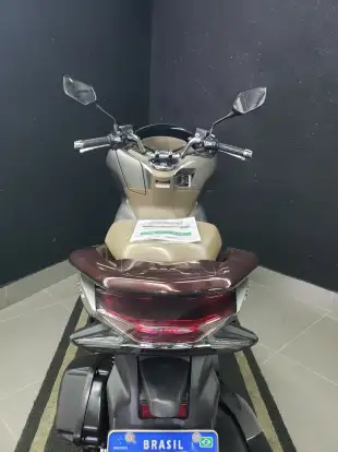 HONDA-PCX-2022