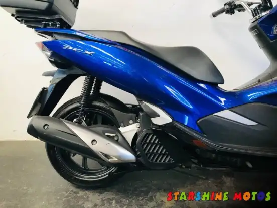 HONDA-PCX-2022