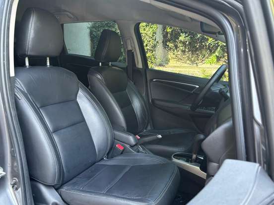 HONDA-WR-V-2019