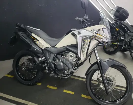HONDA-XRE 300 SAHARA ADVENTURE-2024