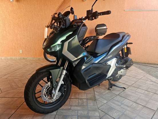 HONDA-ADV-2023