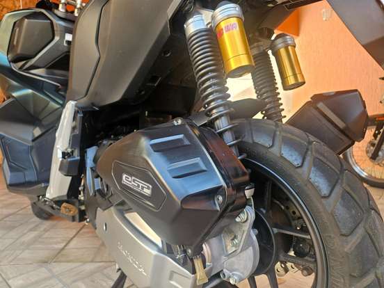 HONDA-ADV-2023