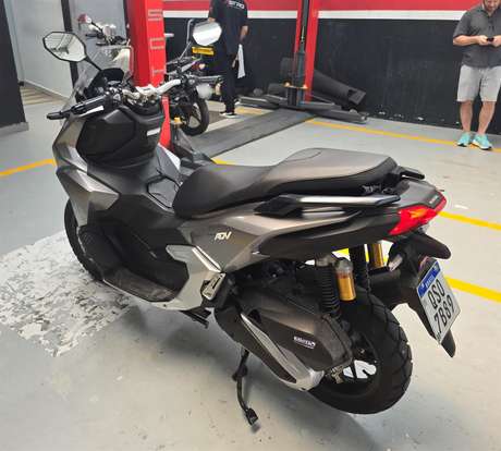 HONDA-ADV 160-2025