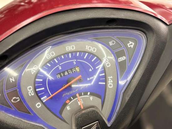 HONDA-BIZ 125 ES-2012