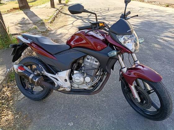 HONDA CB 300R 