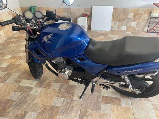 HONDA-CB 500-2002