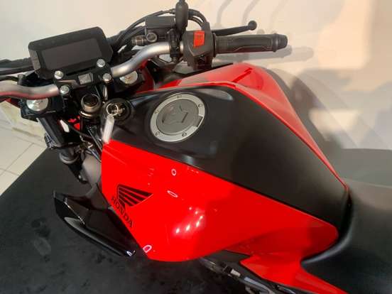 HONDA-CB 300F TWISTER ABS HONDA-CB 300F TWISTER ABS-2023