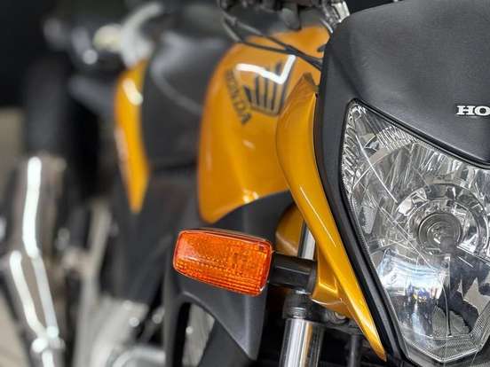 HONDA-CB 300R-2009