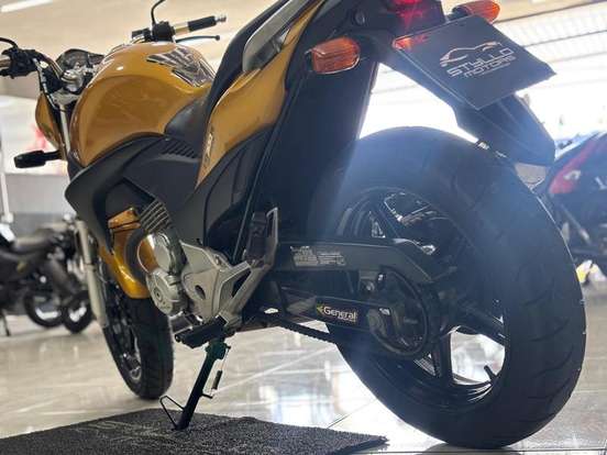 HONDA-CB 300R-2009