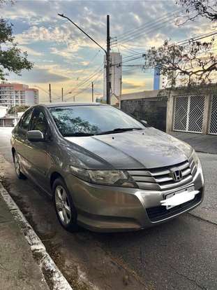 HONDA-CITY-2010