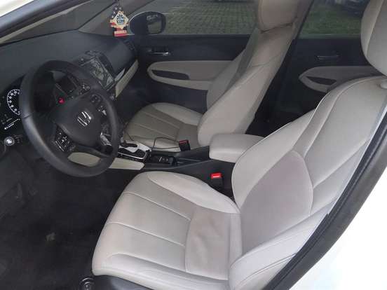 HONDA-CITY-1.5 i-VTEC FLEX TOURING CVT HONDA-CITY-2024