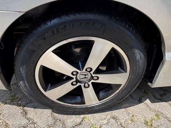 HONDA-CIVIC-1.8 LXS 16V FLEX 4P MANUAL HONDA-CIVIC-2009