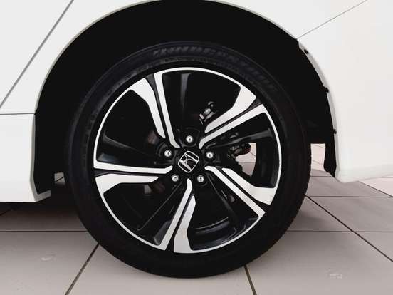 HONDA-CIVIC-2019