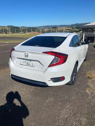 HONDA-CIVIC-2020